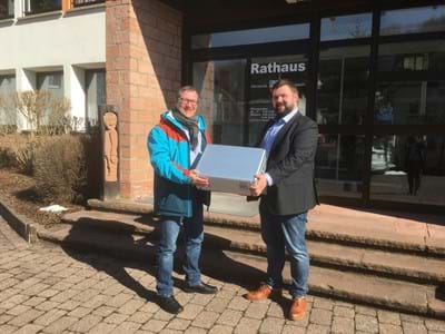 Übergabe Moderatorenkoffer.JPG