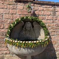 Osterbrunnen - Leidersbach